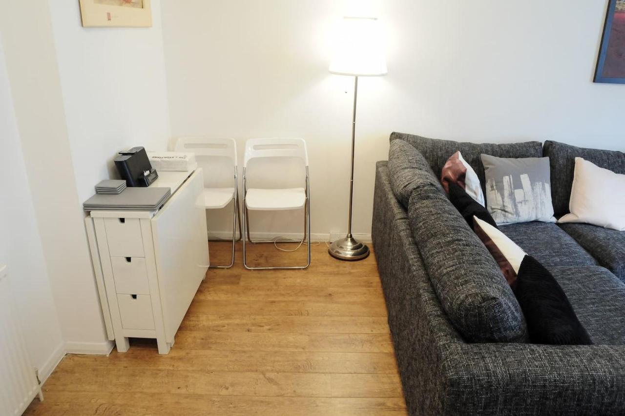 Peaceful And Quiet Apartment In A Bustling City Edinburgh Exterior photo